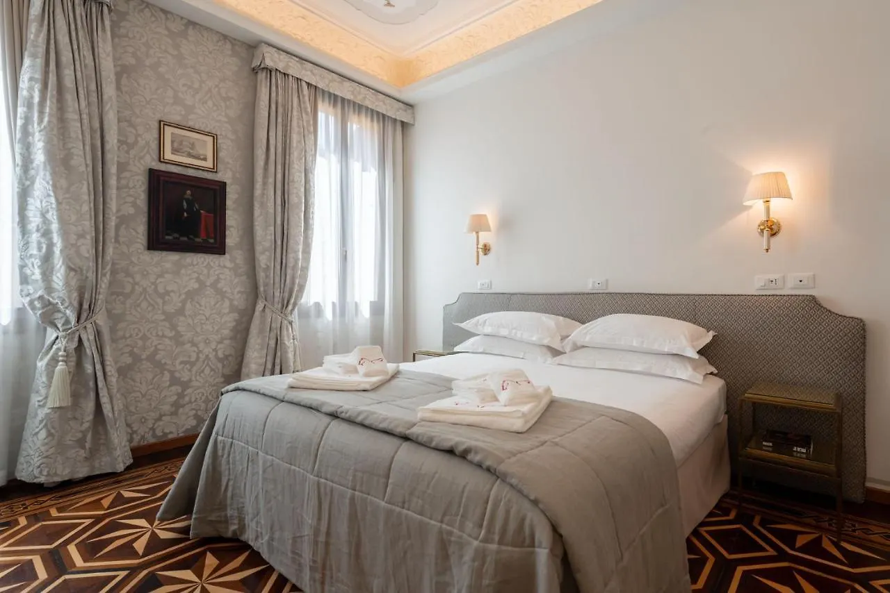 Ca' Del Glicine Apartment Venice Italy