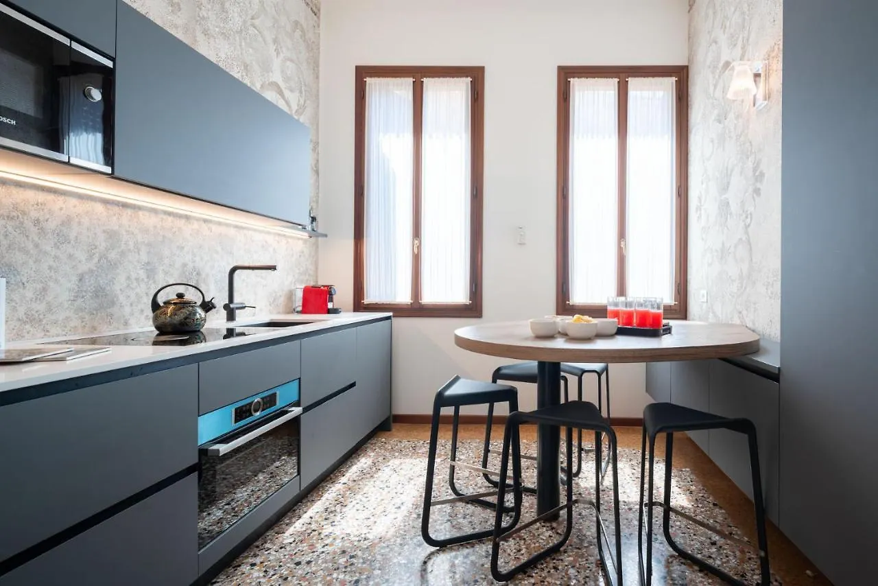 Ca' Del Glicine Apartment Venice 0*,  Italy